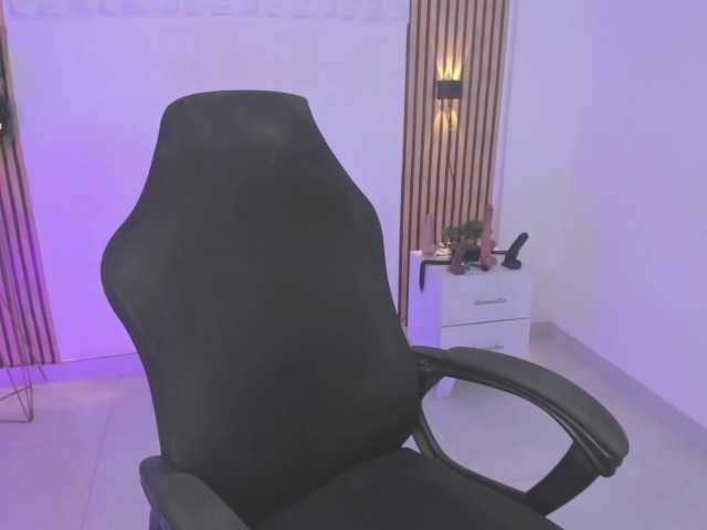valeria-acost live webcam show