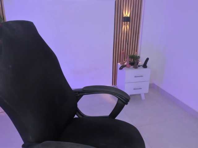 valeria-acost live cam on BongaCams