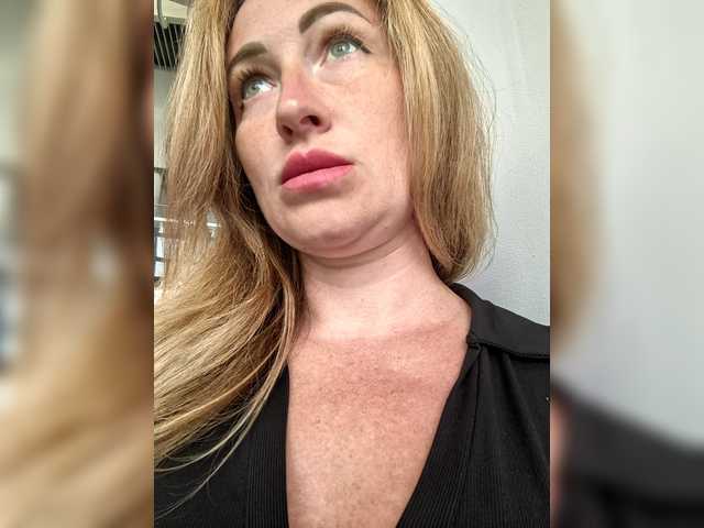 goddesssssss cam belle
