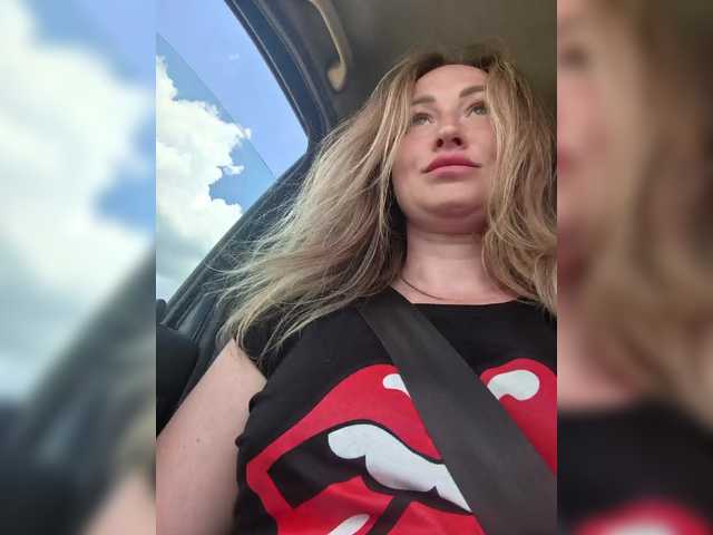 goddesssssss live cam on BongaCams