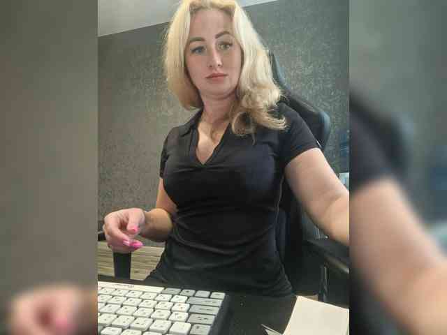 goddesssssss webcam