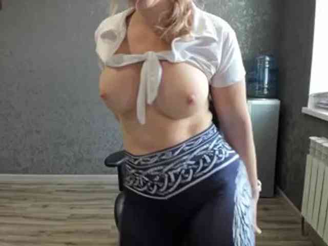 goddesssssss webcam