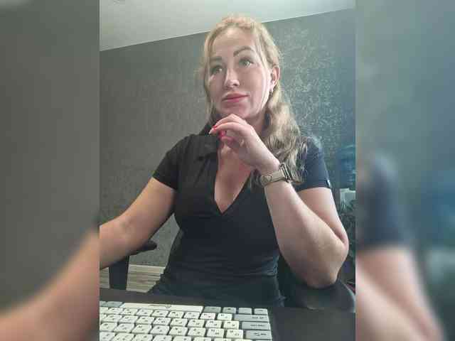 goddesssssss webcam