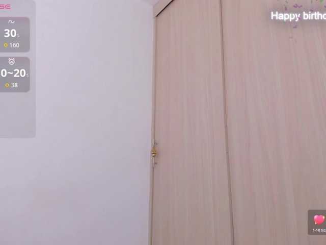 lakshmi-rai live cam on BongaCams