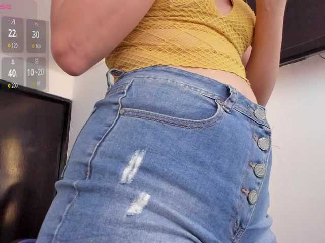 lakshmi-rai live cam on BongaCams