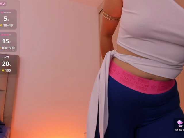 lakshmi-rai live cam on BongaCams