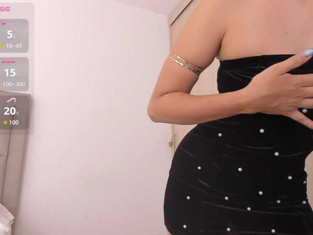 lakshmi-rai live cam on BongaCams