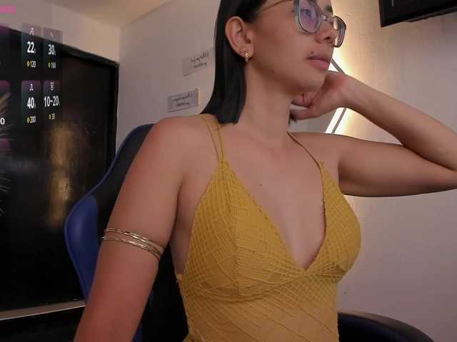 lakshmi-rai's BongaCams show and profile