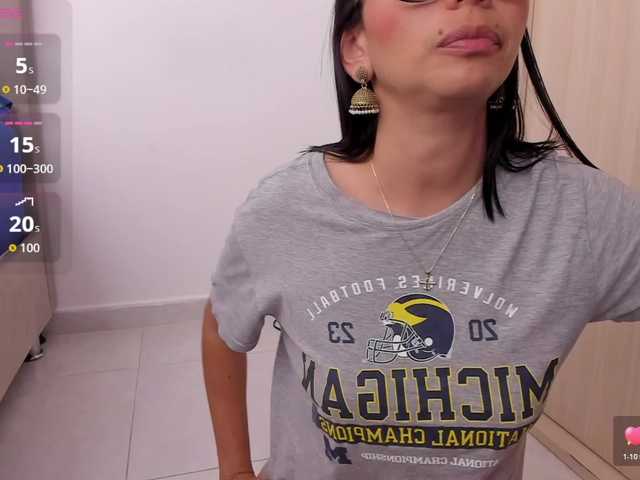 lakshmi-rai live webcam show