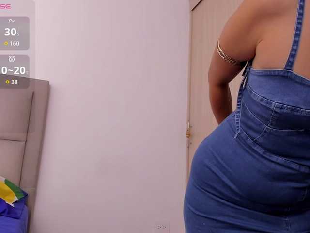 lakshmi-rai live webcam show