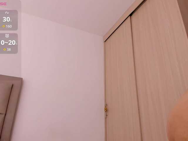lakshmi-rai live cam on BongaCams