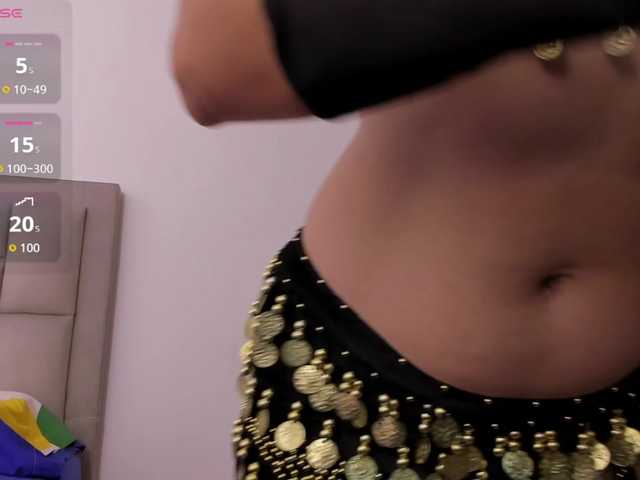 lakshmi-rai live cam on BongaCams