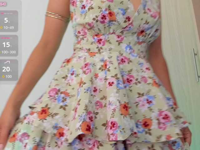 lakshmi-rai live cam on BongaCams