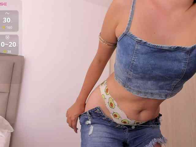 Lakshmi-rai webcam