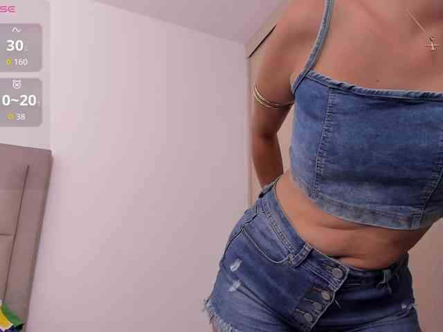Lakshmi-rai webcam