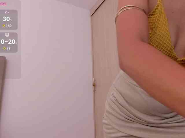 Lakshmi-rai webcam