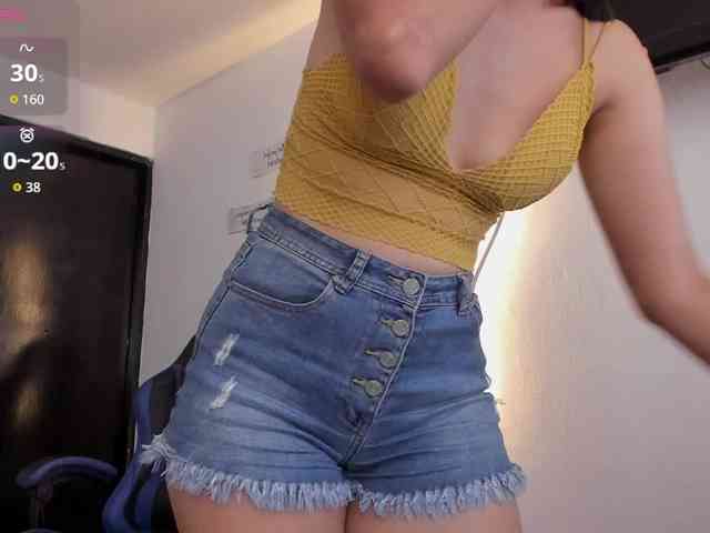 Lakshmi-rai webcam