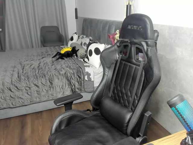 white_witch live cam preview