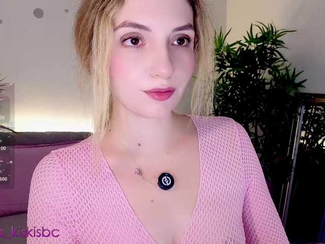 marykiskis live cam on BongaCams