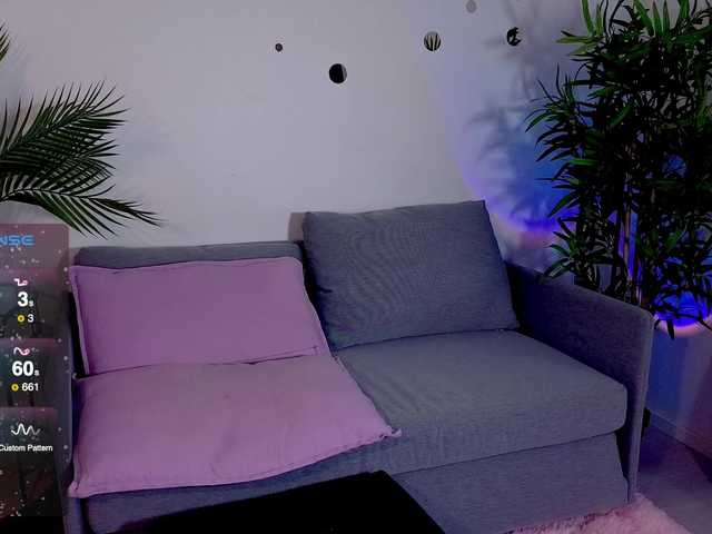 Kris_Baby live webcam show