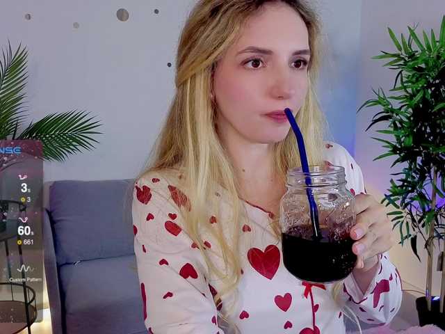 marykiskis live cam on BongaCams
