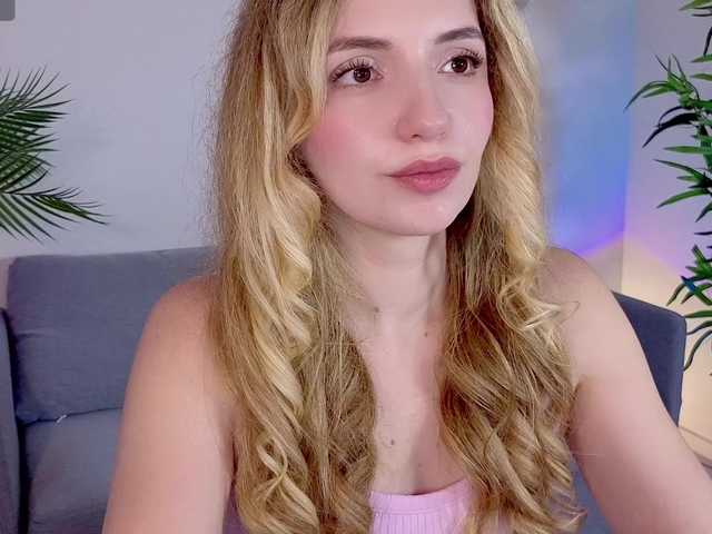 marykiskis cam belle