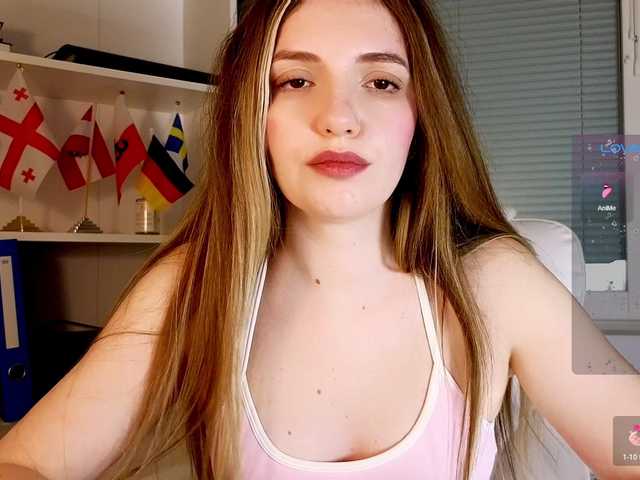 marykiskis's BongaCams show and profile