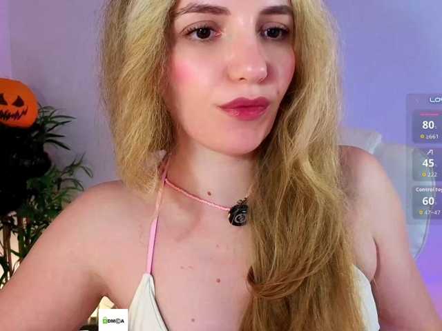 marykiskis live cam on BongaCams
