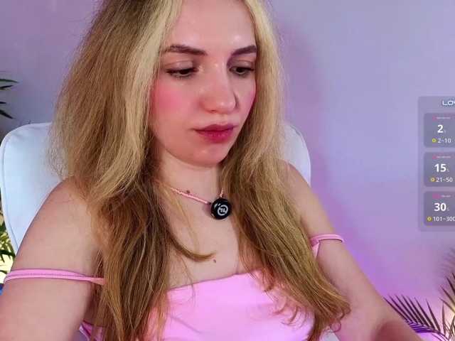marykiskis live cam on BongaCams