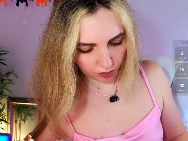 marykiskis live cam on BongaCams