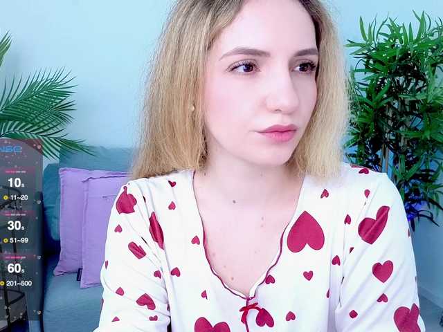 marykiskis live cam on BongaCams