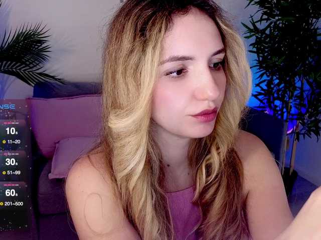 marykiskis live cam on BongaCams