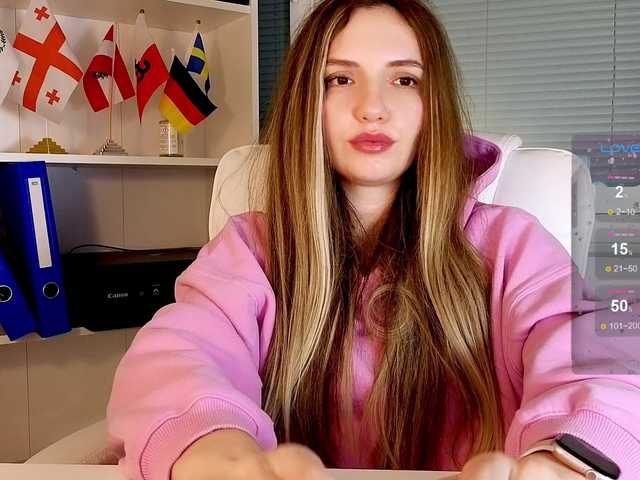 marykiskis's BongaCams show and profile