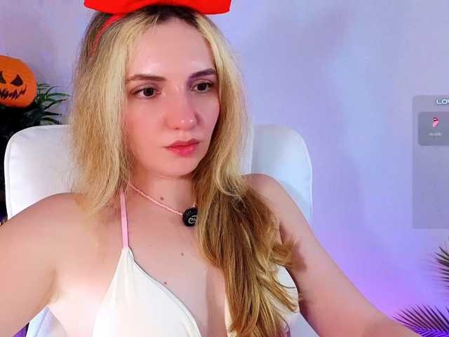 Kris_honey live cam on BongaCams
