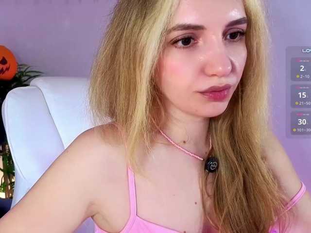 marykiskis live cam on BongaCams