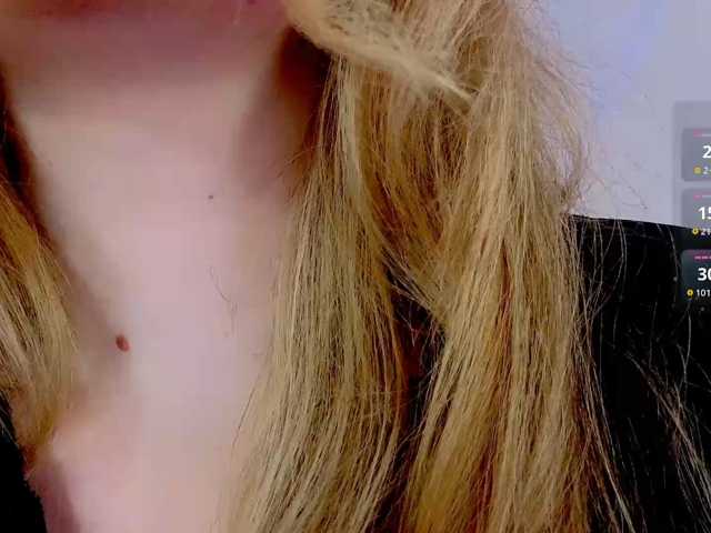 marykiskis live cam on BongaCams