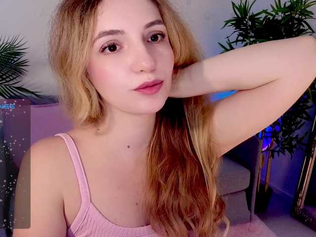 marykiskis live cam on BongaCams