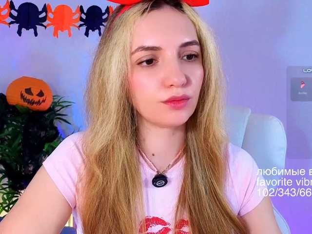Kris_honey live cam on BongaCams