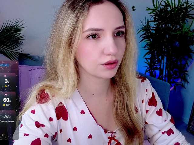 marykiskis live cam on BongaCams