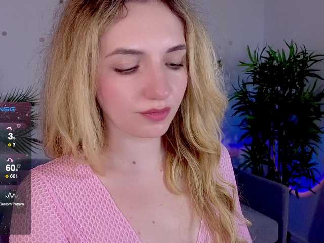 Kris_Baby live webcam show