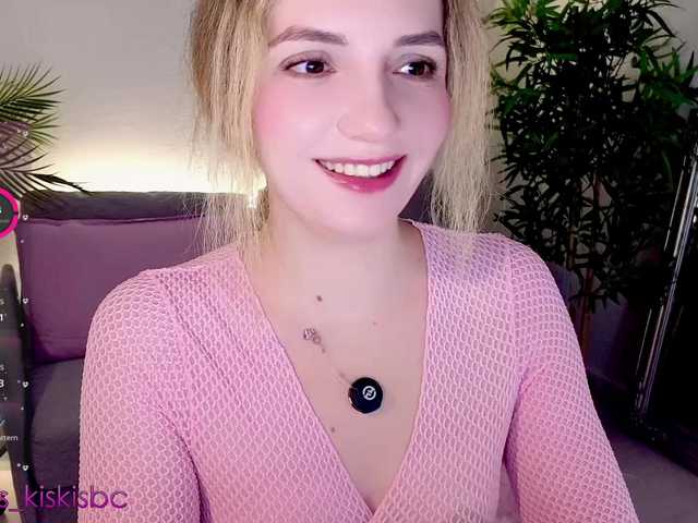 marykiskis live cam on BongaCams