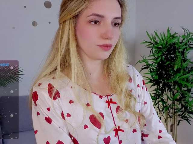 marykiskis live cam on BongaCams