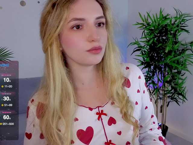 marykiskis live cam on BongaCams