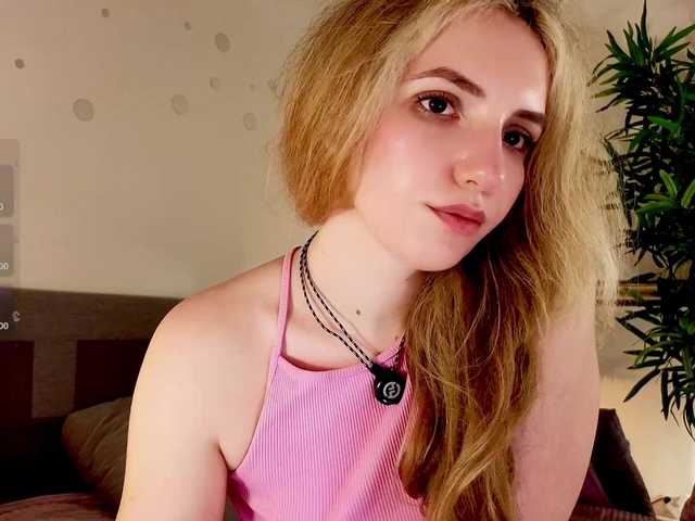 marykiskis live cam on BongaCams