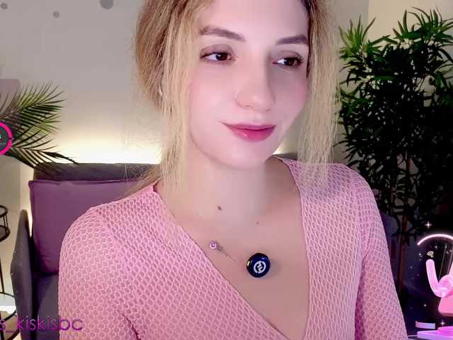 marykiskis live cam on BongaCams