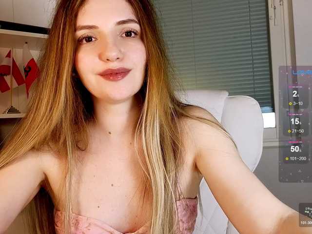 marykiskis's BongaCams show and profile