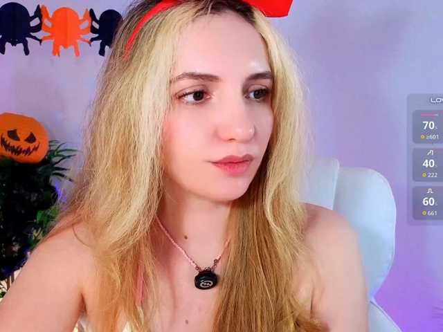 Kris_honey live cam on BongaCams