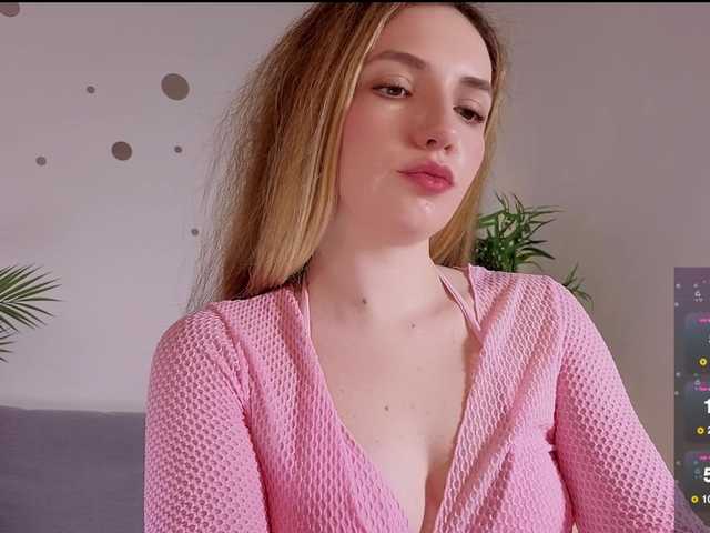 marykiskis live cam on BongaCams