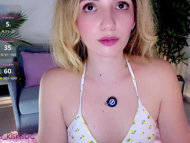 marykiskis live cam preview