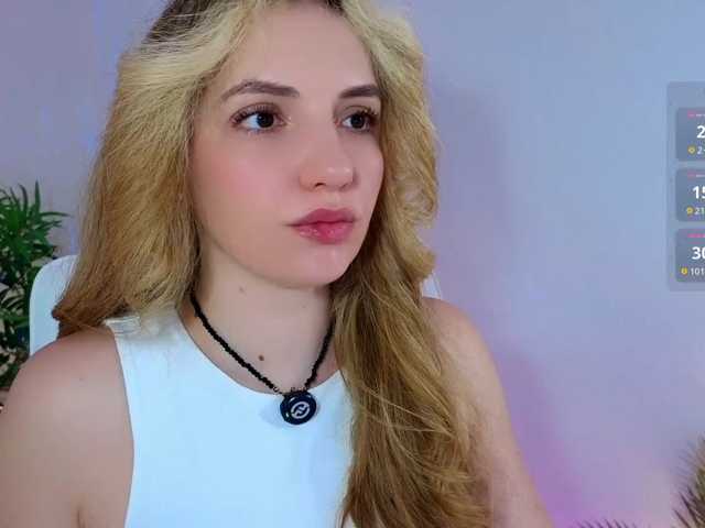 marykiskis, live now on BongaCams